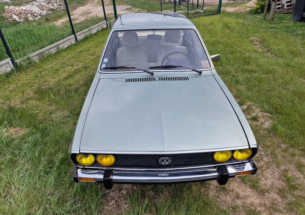 Volkswagen Passat cena 25900 przebieg: 78574, rok produkcji 1977 z Gniezno małe 529